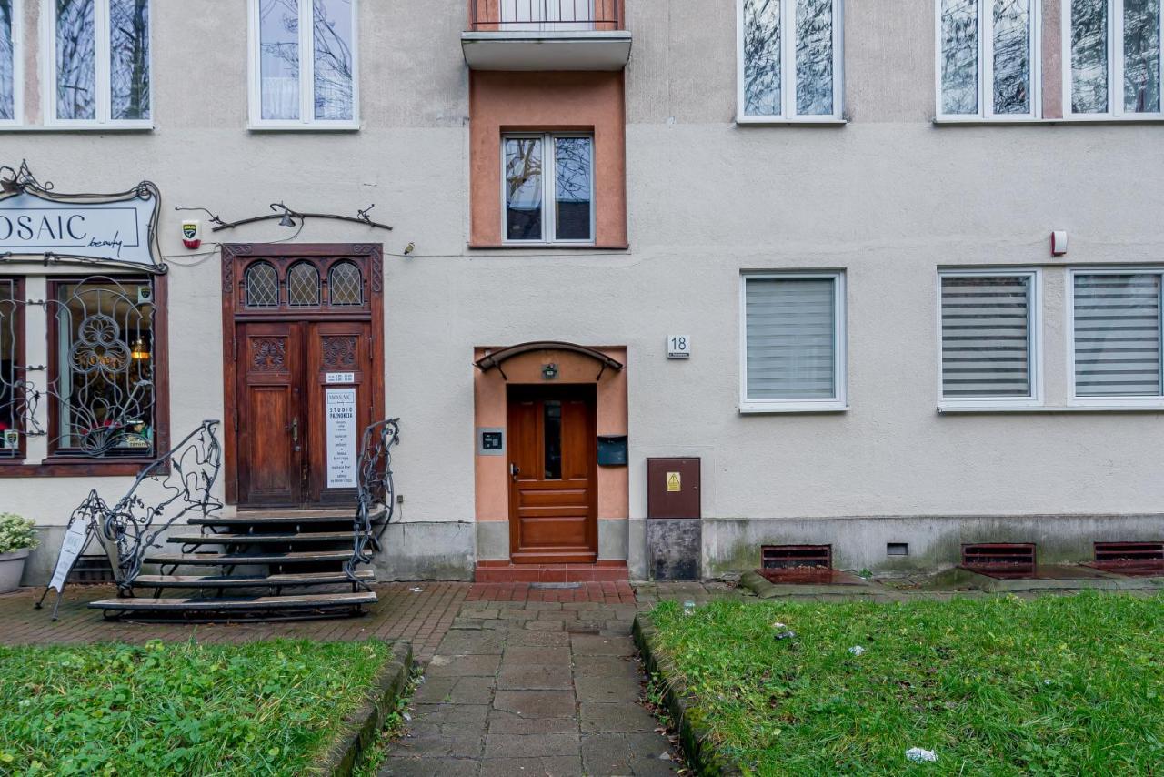 Lux Apartment In White 格但斯克 外观 照片